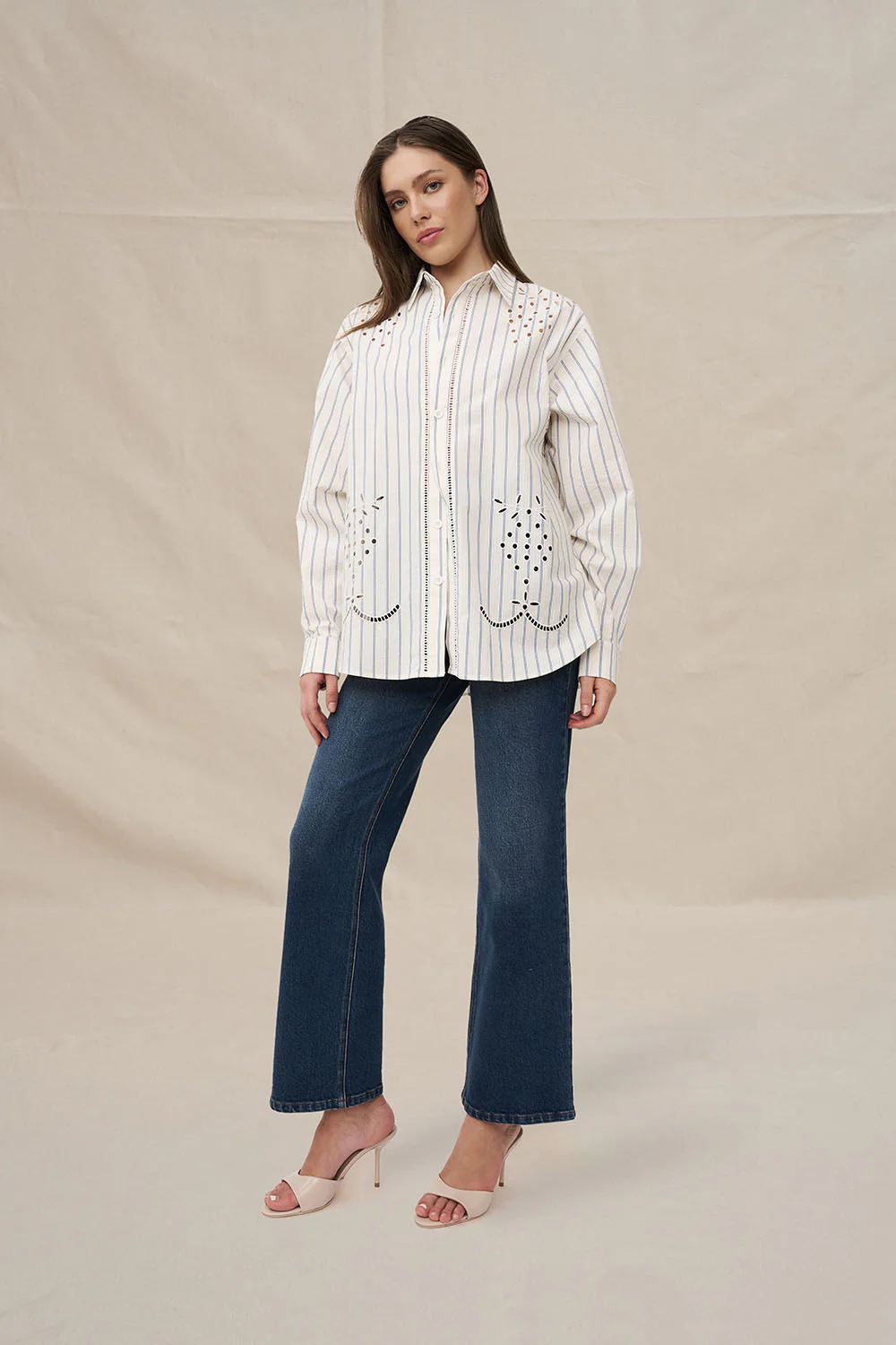 Atlas Broderie Shirt - Blue Crème