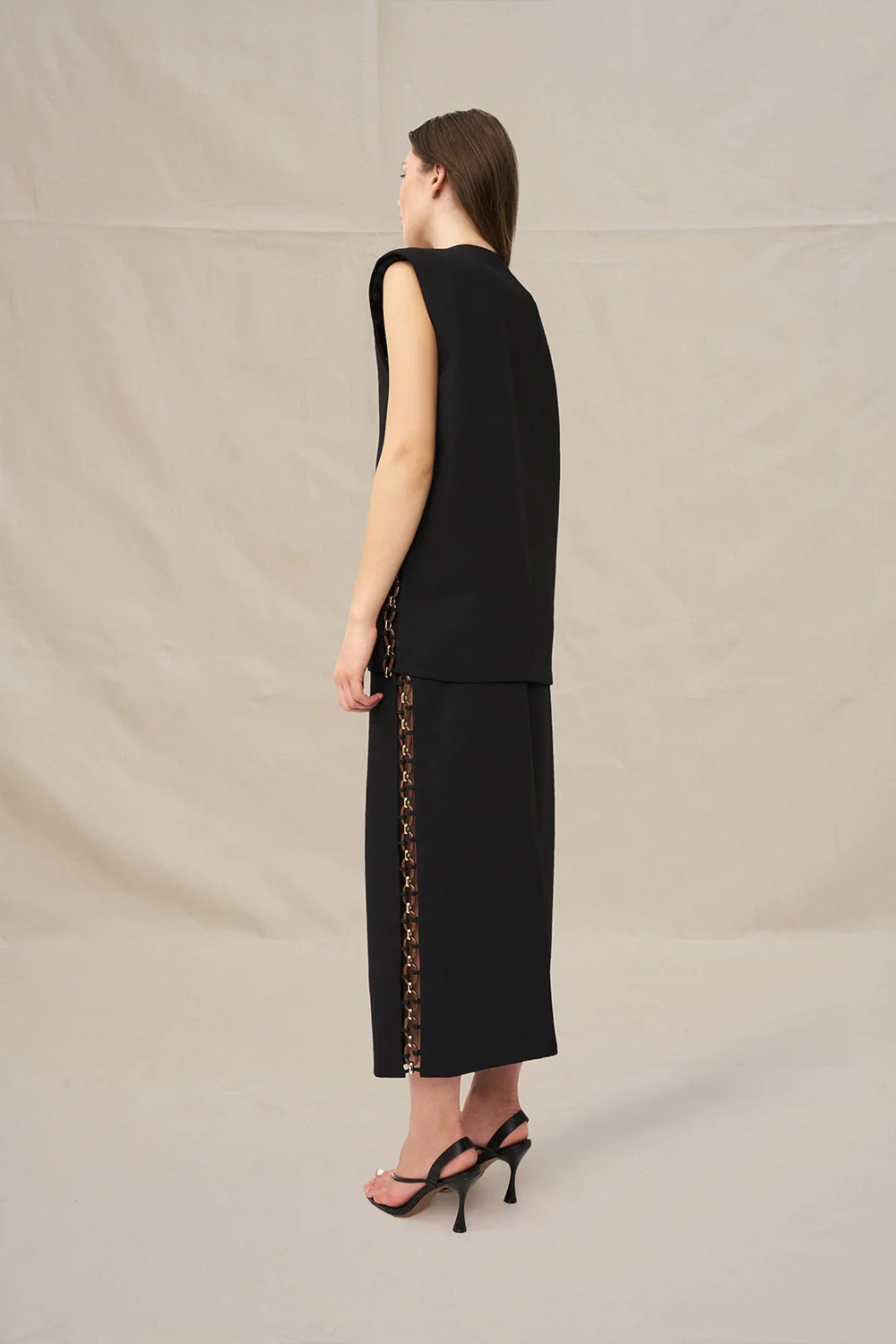 Chain Trim Longline Vest - Black - Image 5