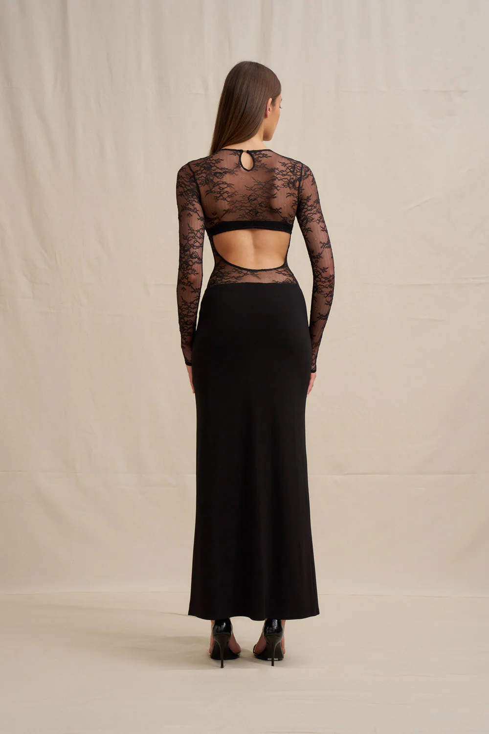 Elara Lace Dress - Image 5